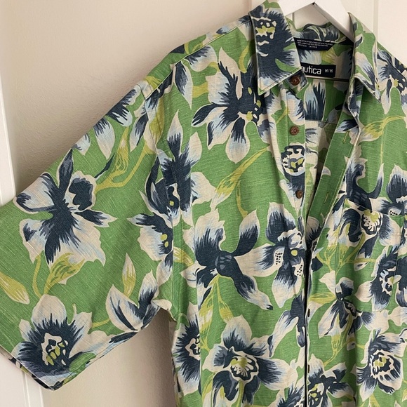 Vintage Nautica Shirt Mens Medium Green Blue Hawaiian Floral Aloha Linen Blend - Picture 2 of 9